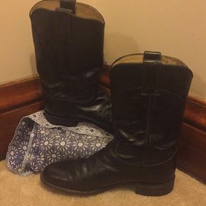 Justin Women’s Cowboy Boots